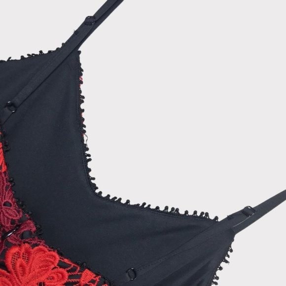 BEBE Floral Embroidered Spaghetti Strap Midi Dress Size 4 - Picture 10 of 12